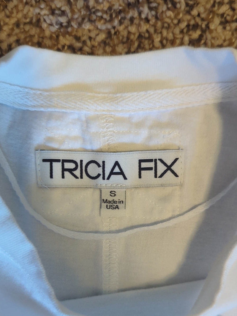 Tricia Fix x Free Peopy Eyelet Animal Tee Swan - Picture 3 of 7